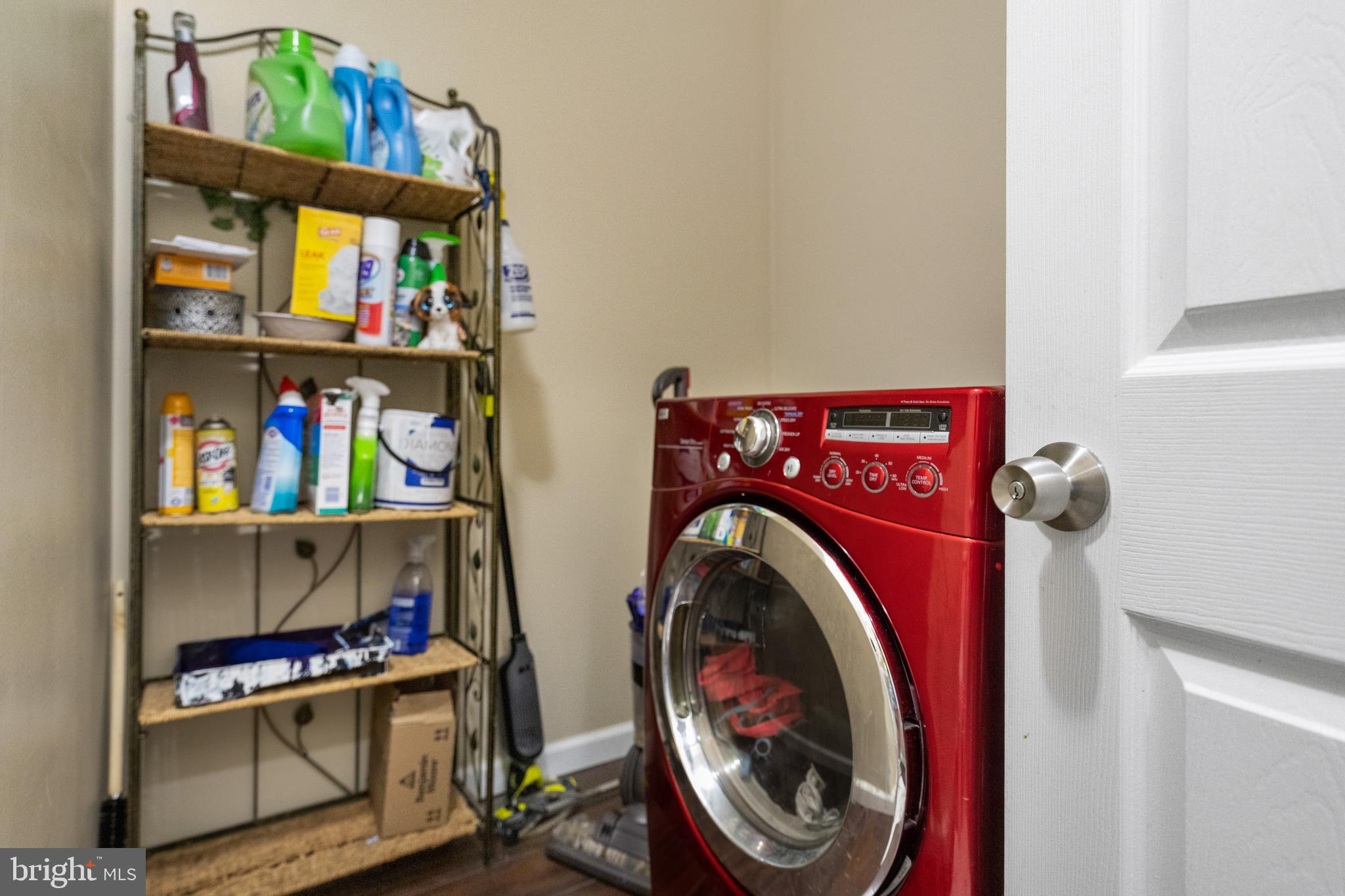 5 Fox Chase Drive Blackwood, NJ 08012 - Photo 18 of 23 a utility room with dryer and washer