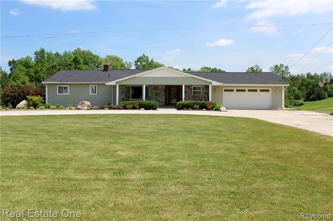 3260 North Henderson Road Davison, MI 48423 - Photo 1 of 59 fullsizeoutput_1d04.jpeg