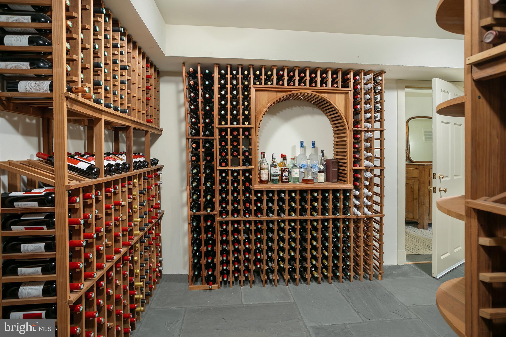 2824 Chain Bridge Road Northwest Washington, DC 20016 - Photo 28 of 44 Gallery Image 28