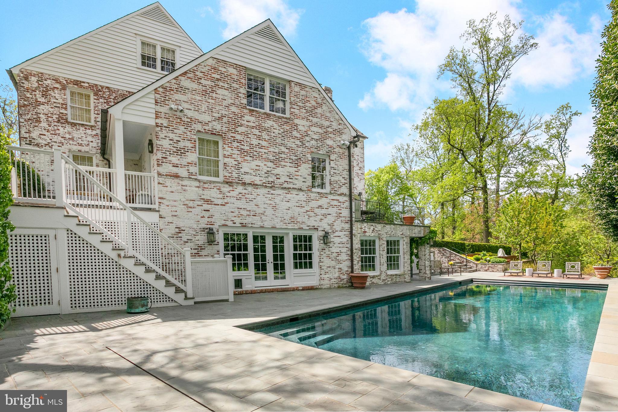 2824 Chain Bridge Road Northwest Washington, DC 20016 - Photo 31 of 44 Gallery Image 31