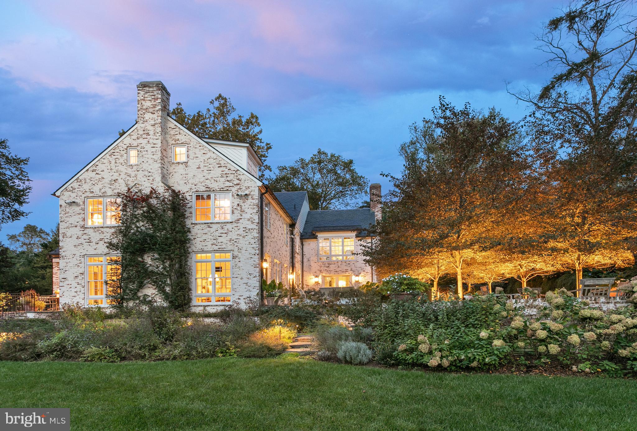 2824 Chain Bridge Road Northwest Washington, DC 20016 - Photo 41 of 44 Gallery Image 41