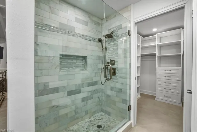 $8,999,000 | 453 18th Avenue South, Naples, FL 34102