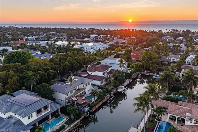 $8,999,000 | 453 18th Avenue South, Naples, FL 34102