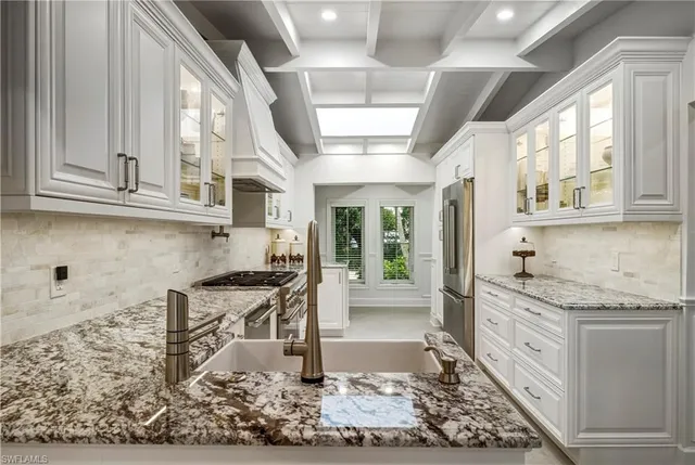 $8,999,000 | 453 18th Avenue South, Naples, FL 34102