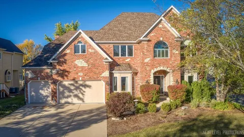 $925,000 | 2441 Bird Lane, Batavia, IL 60510