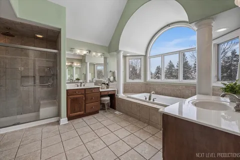 $925,000 | 2441 Bird Lane, Batavia, IL 60510