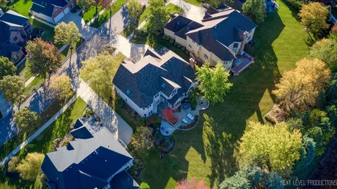 $925,000 | 2441 Bird Lane, Batavia, IL 60510