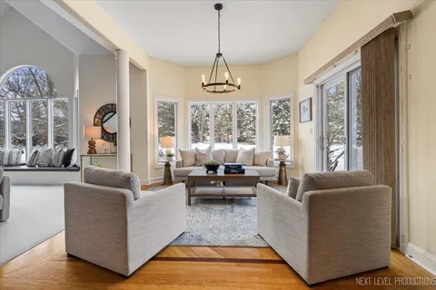 $925,000 | 2441 Bird Lane, Batavia, IL 60510