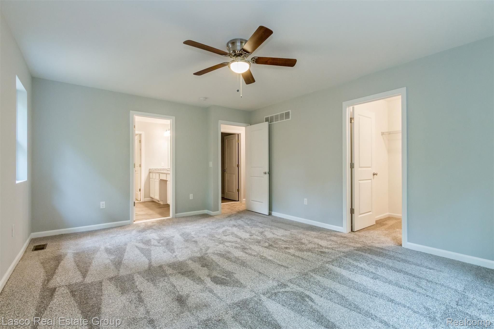 16103 Catalpa Ridge Holly, MI 48442 - Photo 22 of 29 Master Bedroom
