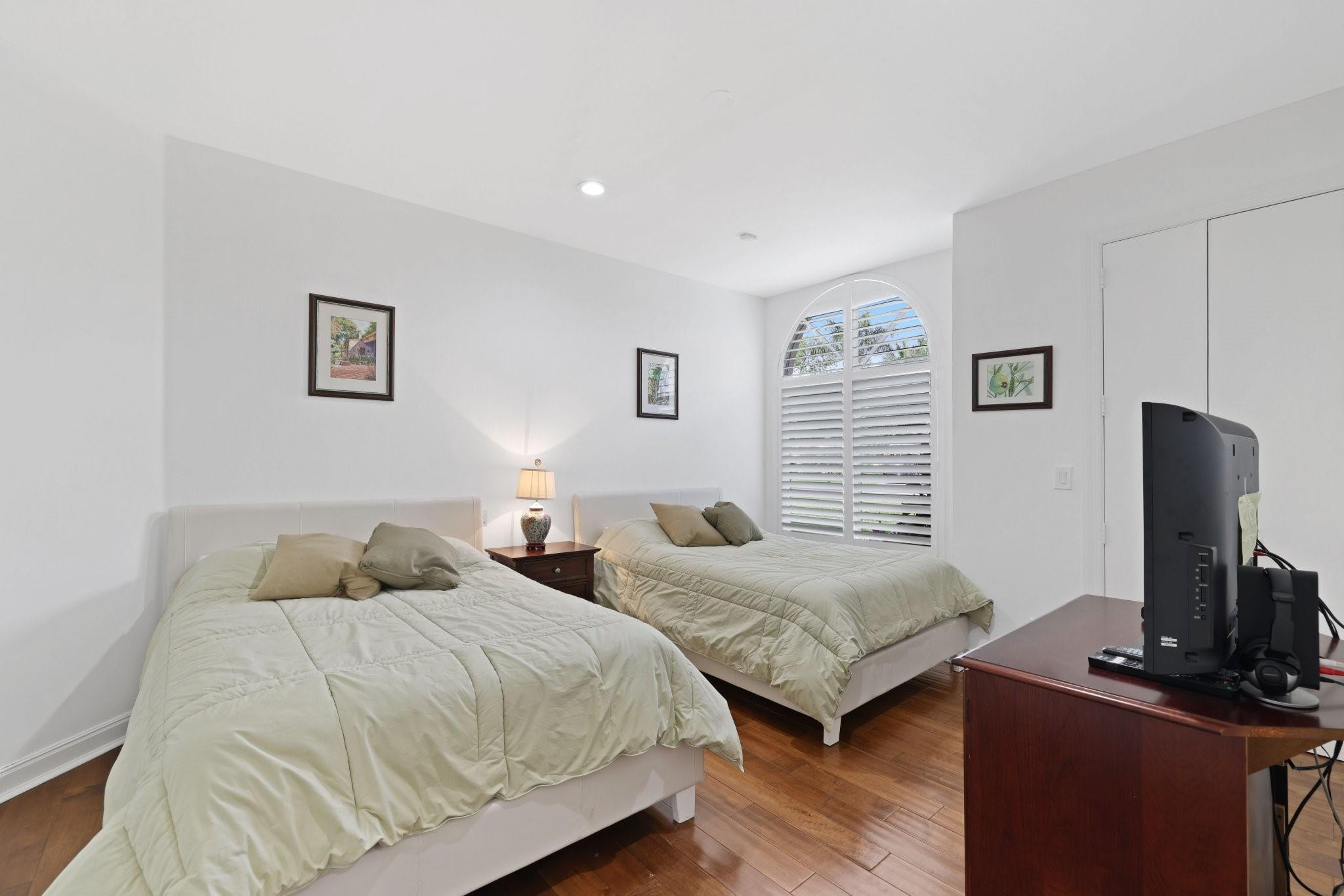 5730 Northwest 22nd Avenue Boca Raton, FL 33496 - Photo 18 of 36 Photo 18