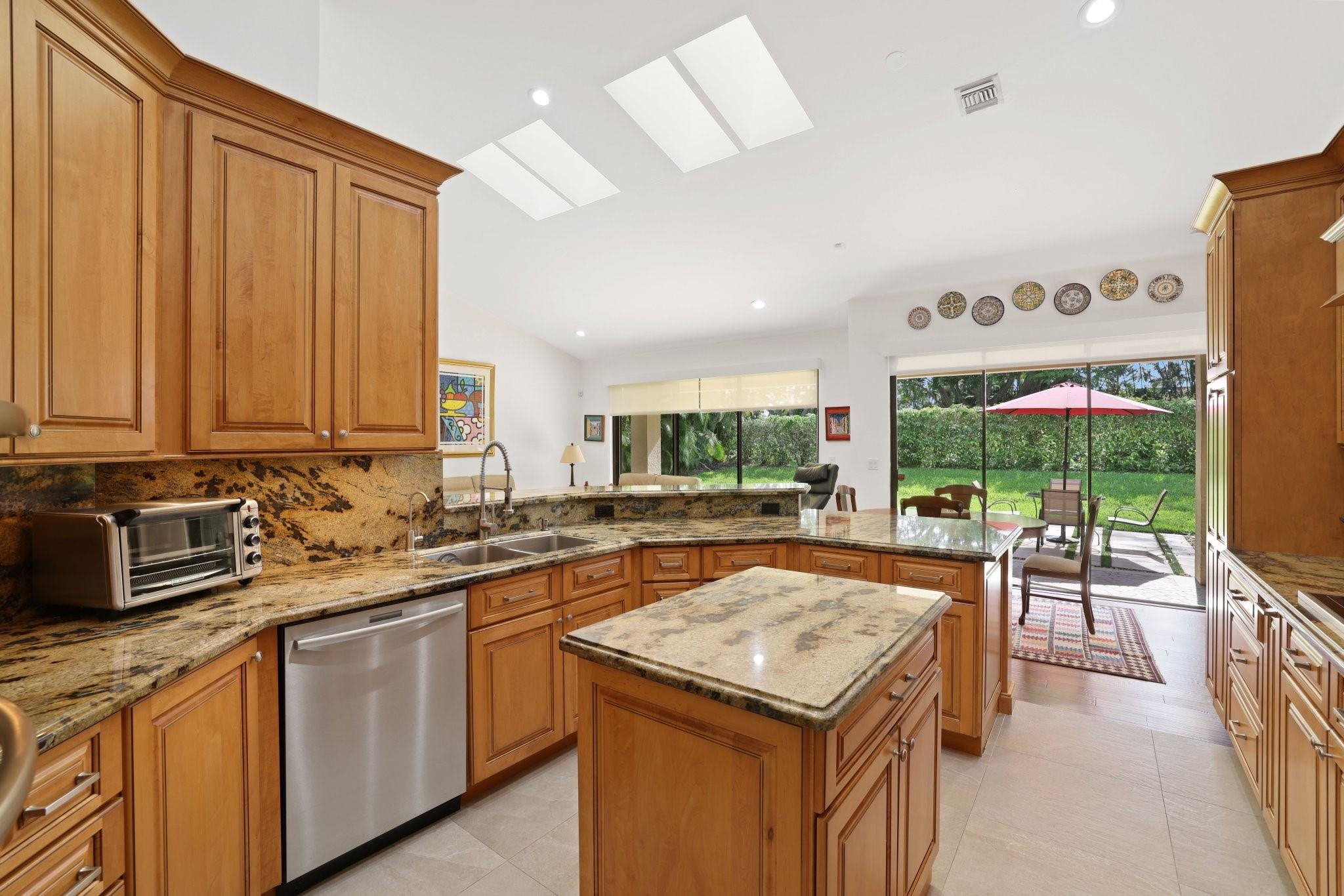 5730 Northwest 22nd Avenue Boca Raton, FL 33496 - Photo 8 of 36 Photo 8