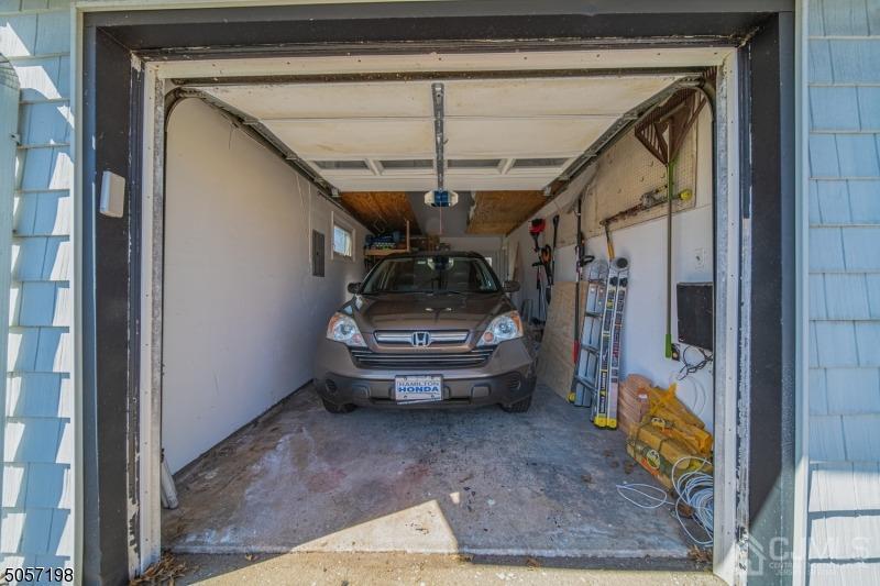 3 South Gate Springfield, NJ 07081 - Photo 18 of 22