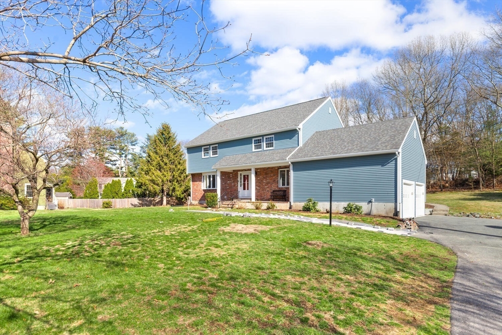 94 Johnson Road Winchester, MA 01890 - Photo 4 of 42