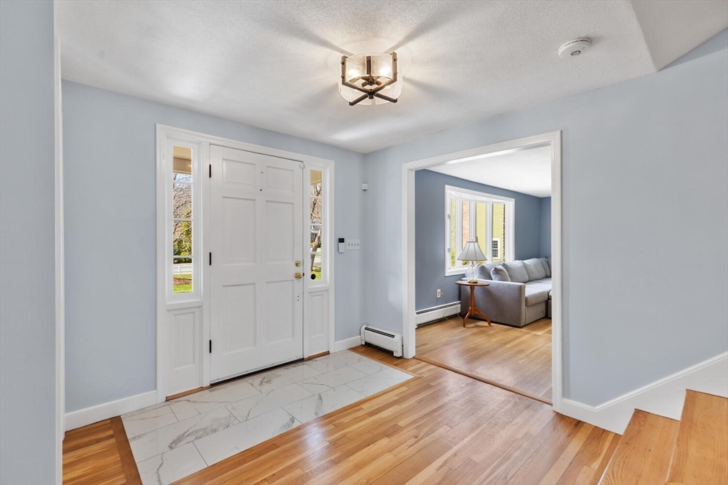 94 Johnson Road Winchester, MA 01890 - Photo 5 of 42