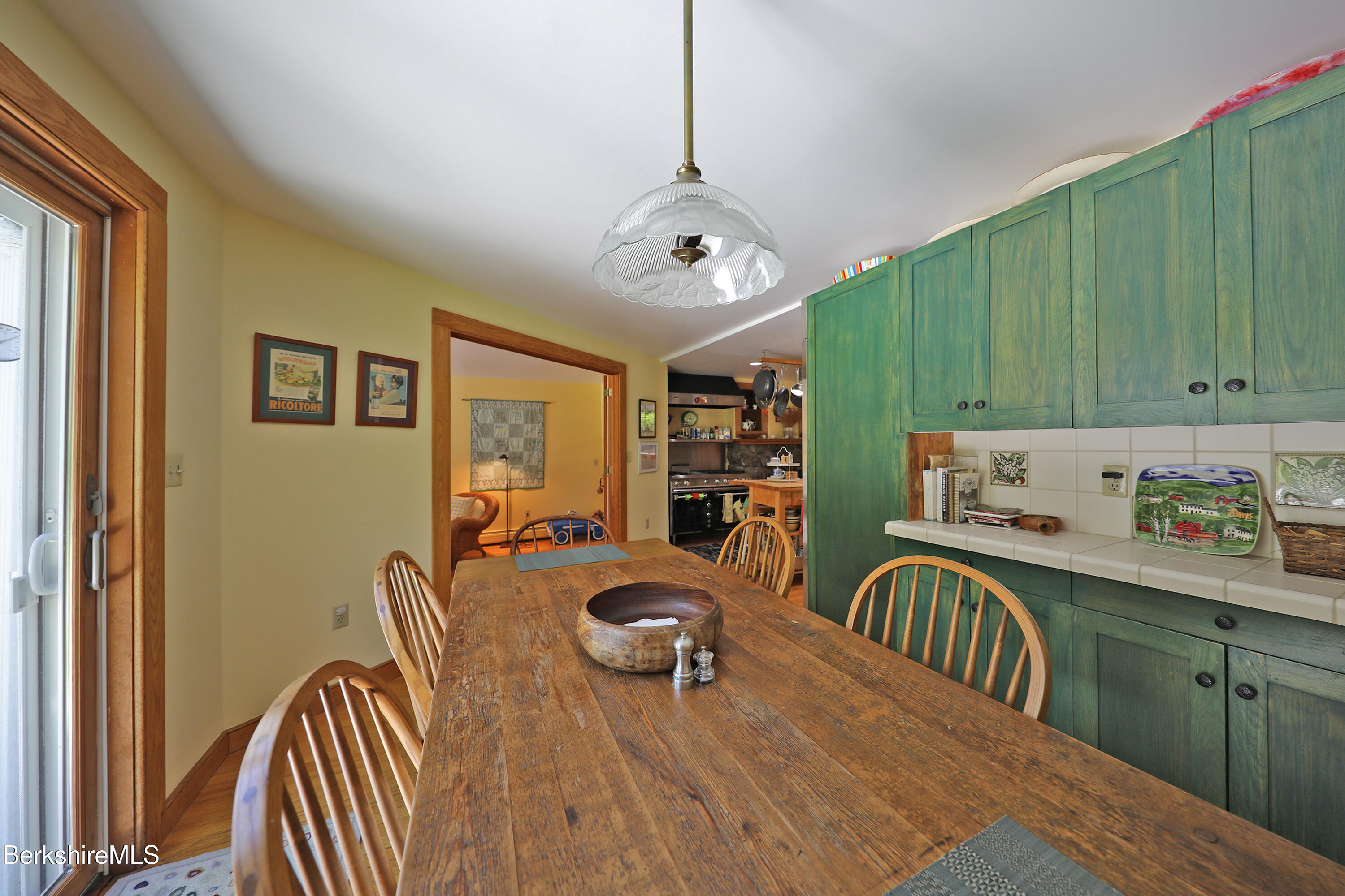 118 Sandisfield Road Sandisfield, MA 01255 - Photo 12 of 50 DINNING BUILT INS