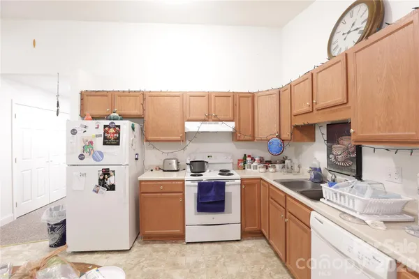 $450,000 | 1302 Stanwood Lane, Hendersonville, NC 28739