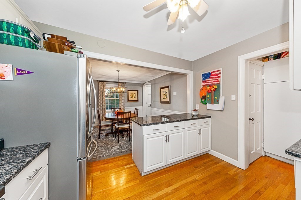 99 Newland Road Arlington, MA 02474 - Photo 29 of 38 Gallery Image 29