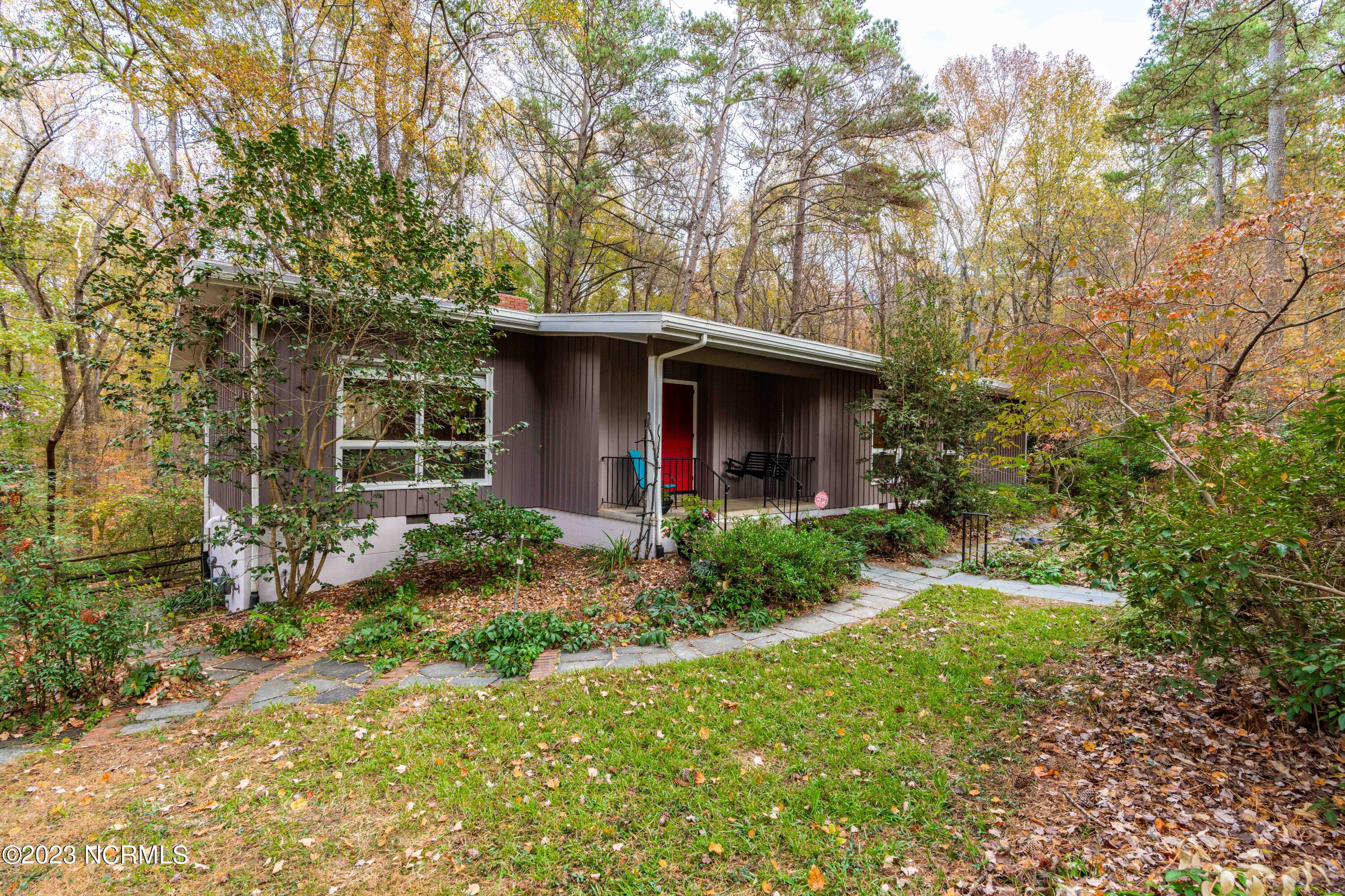 3120 Tanager Street Raleigh, NC 27606 - Photo 5 of 61 DSC05260