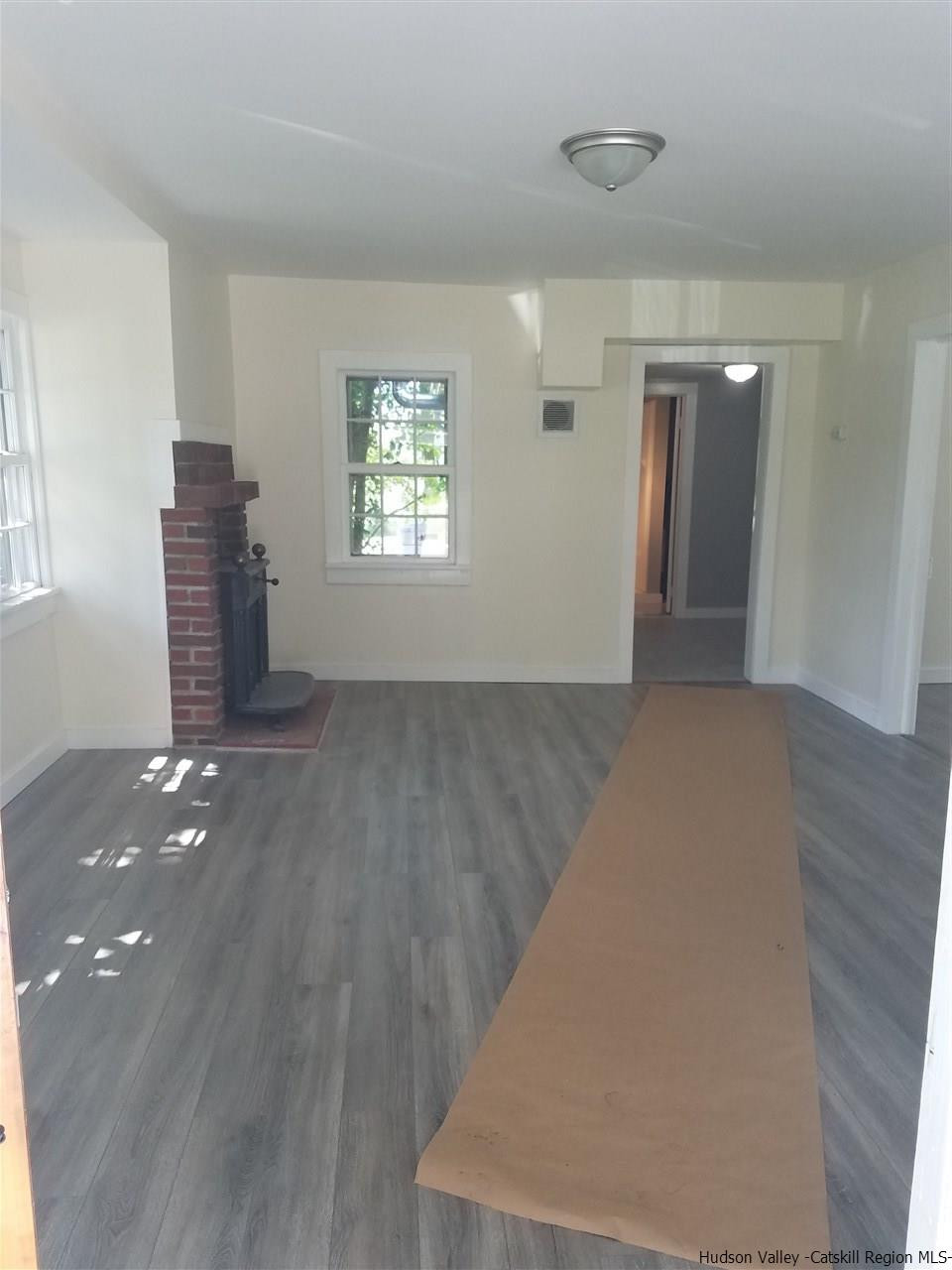 15 Saugerties Manor Road Saugerties, NY 12477 - Photo 3 of 14 Photo 3