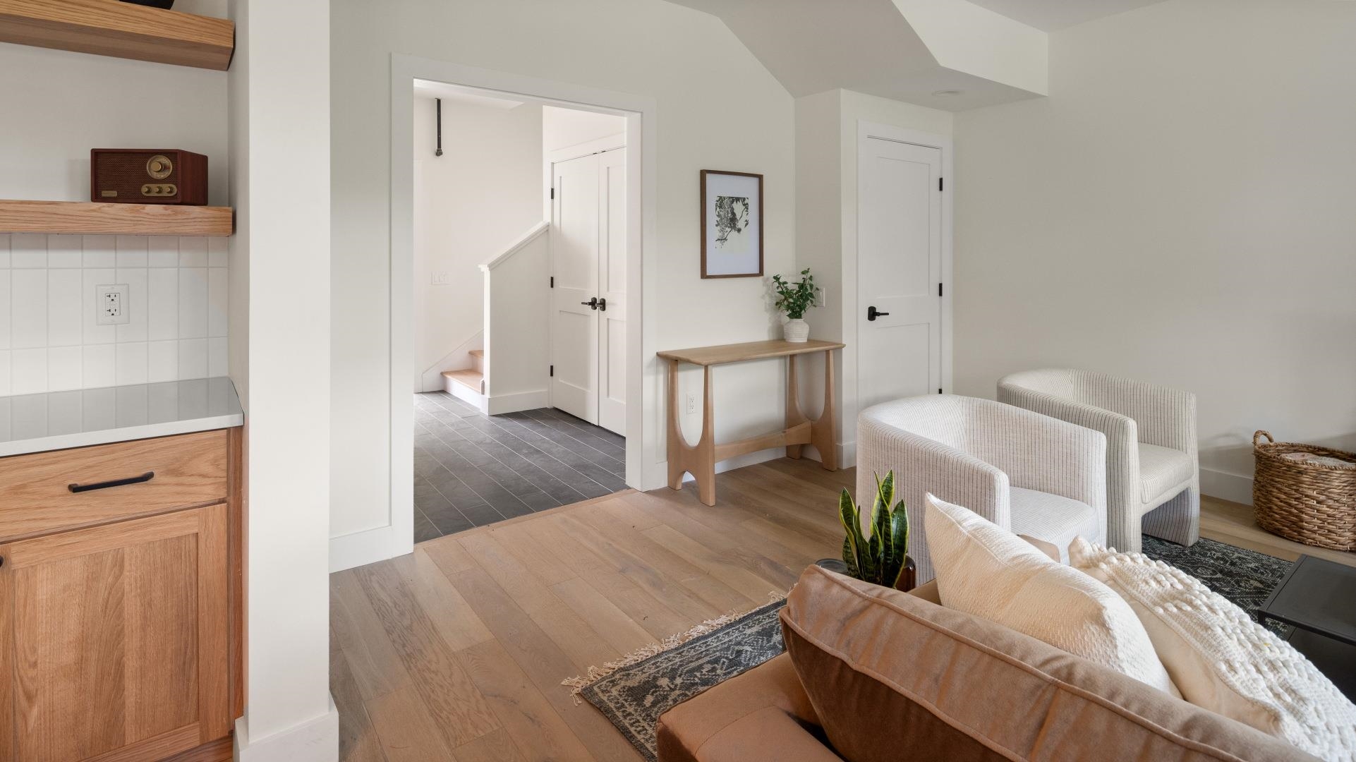 3148 Mountain Road, Unit B Stowe, VT 05672 - Photo 16 of 60