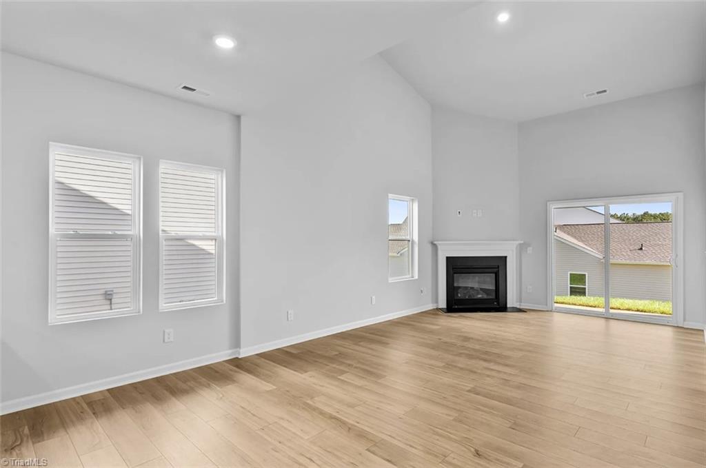 516 Raspberry Hl Drive Winston-Salem, NC 27106 - Photo 9 of 22 Gallery Image 9