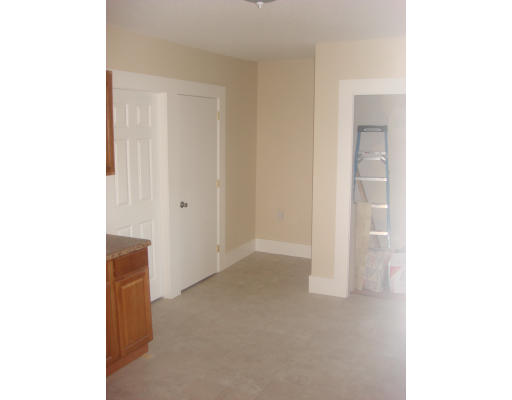 145 Colton Street Springfield, MA 01109 - Photo 11 of 16 Gallery Image 11