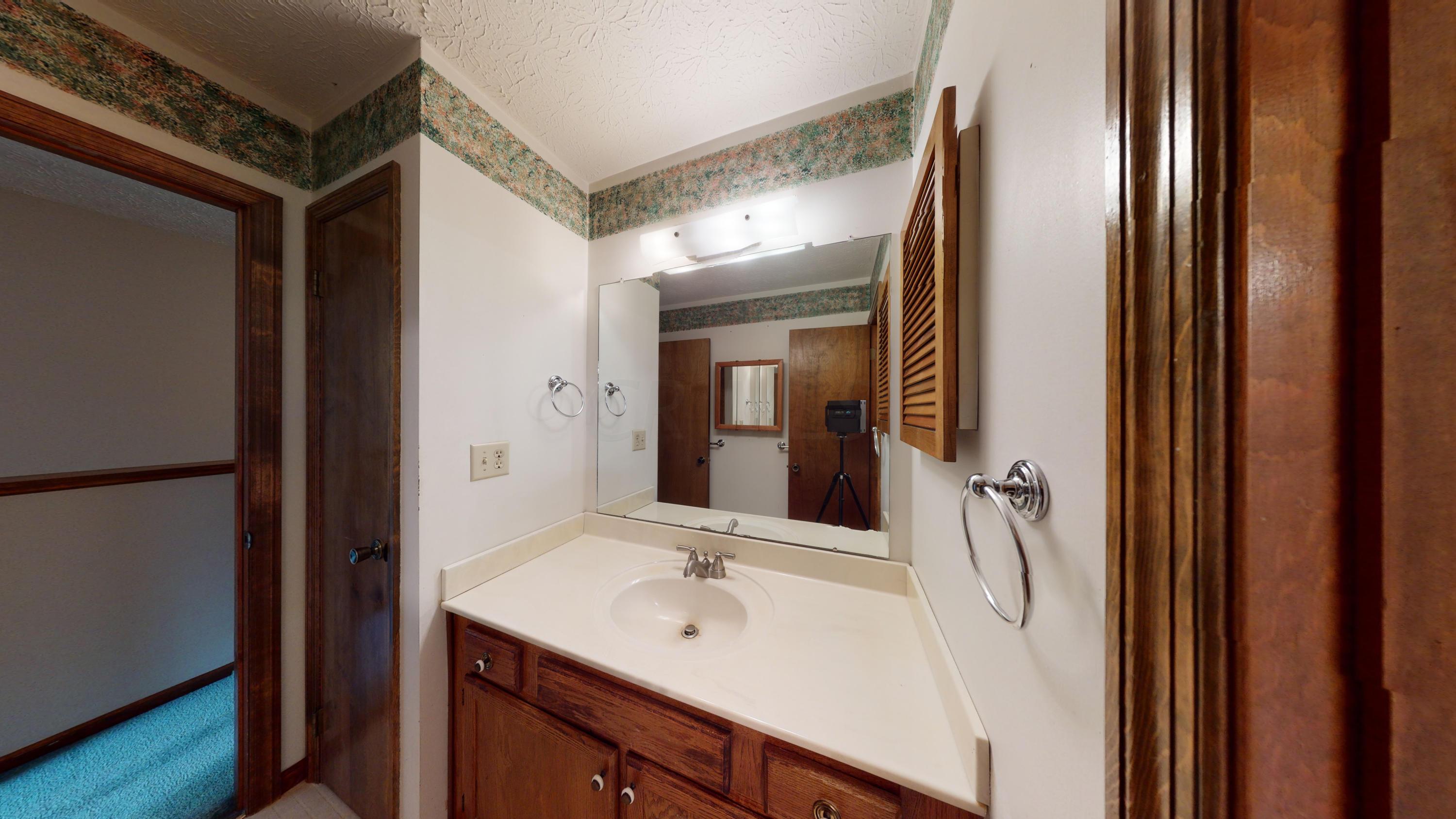 5286 Timberline Road Columbus, OH 43220 - Photo 11 of 24 Gallery Image 11