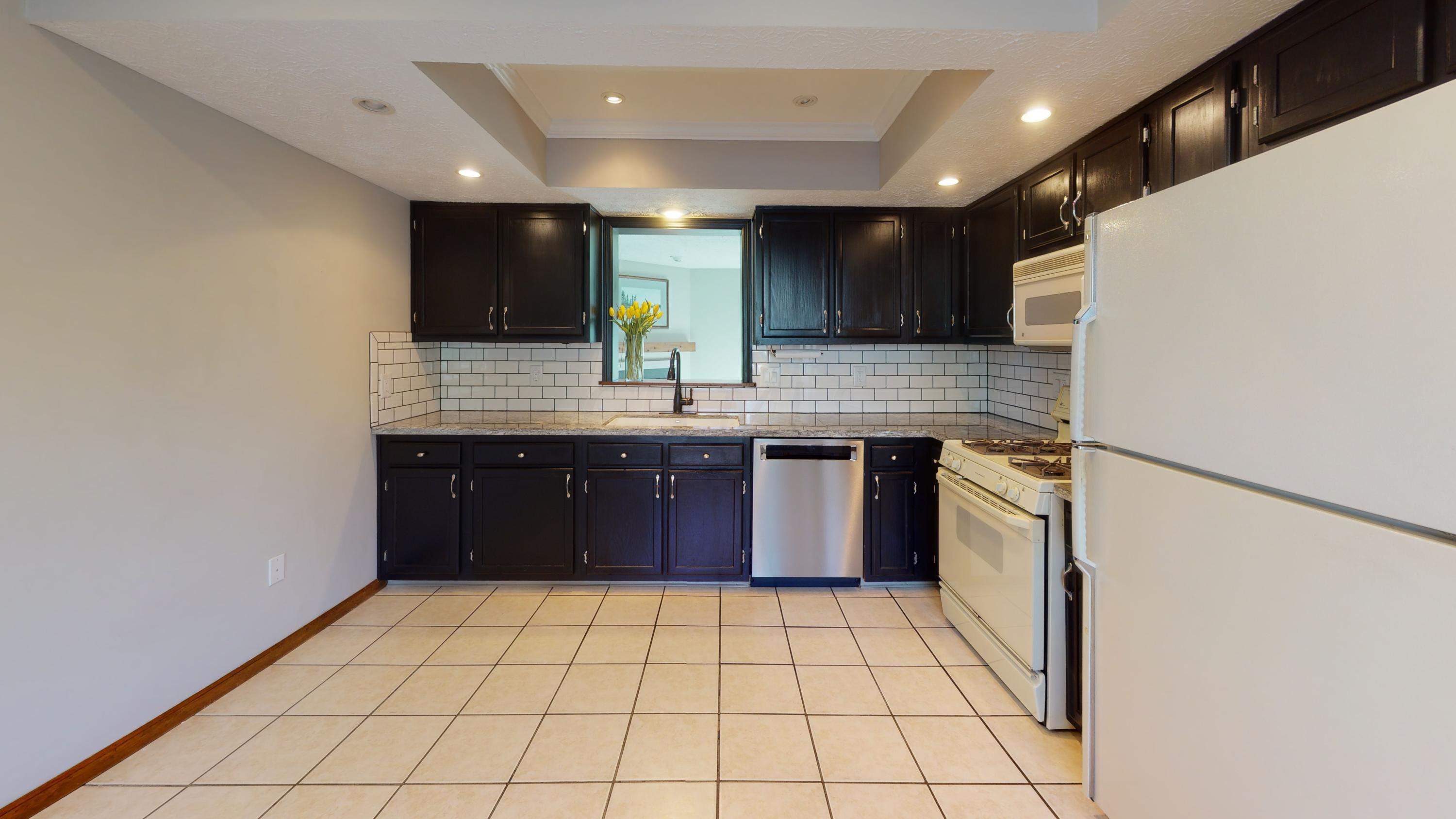 5286 Timberline Road Columbus, OH 43220 - Photo 4 of 24 Gallery Image 4