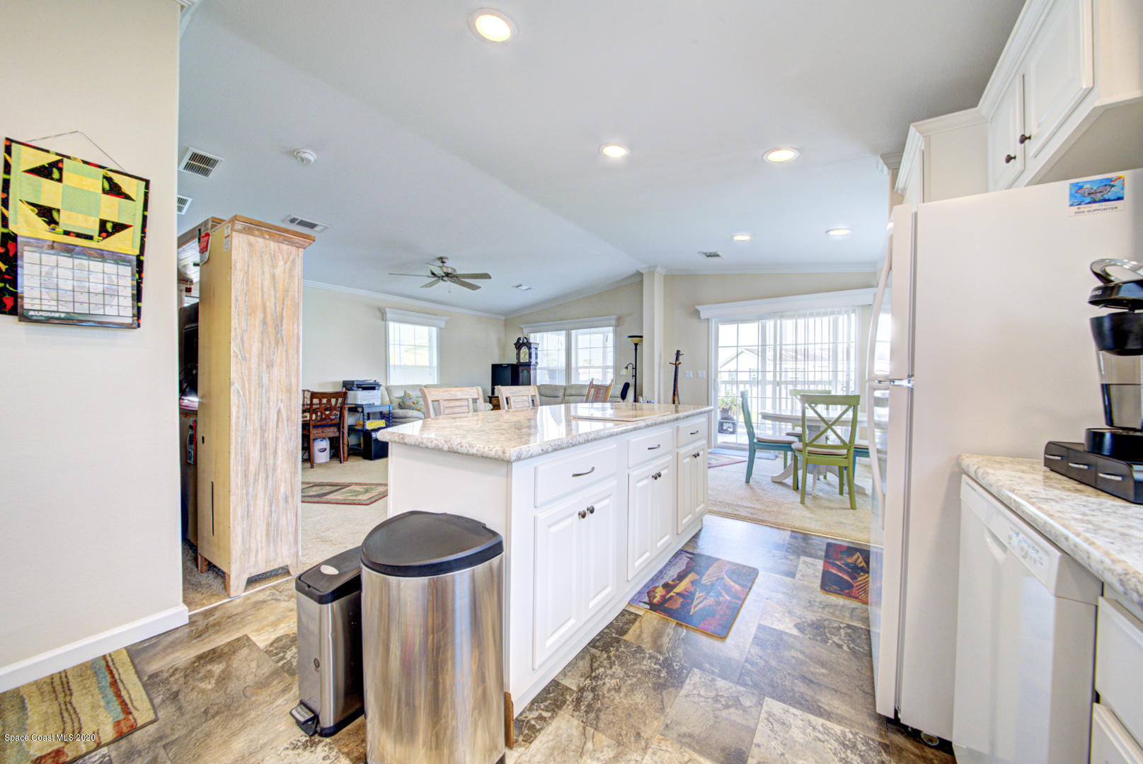 1256 Shell Court Northeast Palm Bay, FL 32907 - Photo 21 of 40 kitchen with recessed lights
