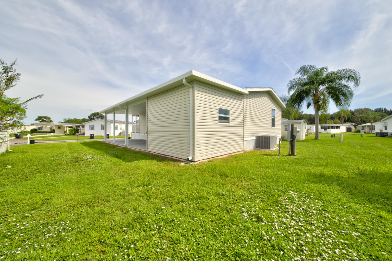 1256 Shell Court Northeast Palm Bay, FL 32907 - Photo 37 of 40 back of house left