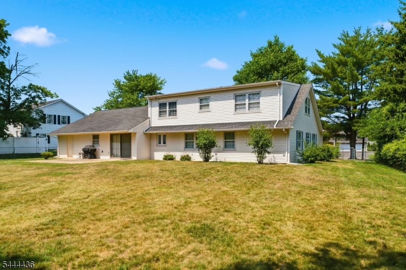 23 Sweetbriar Road Somerset, NJ 08873 - Photo 47 of 49