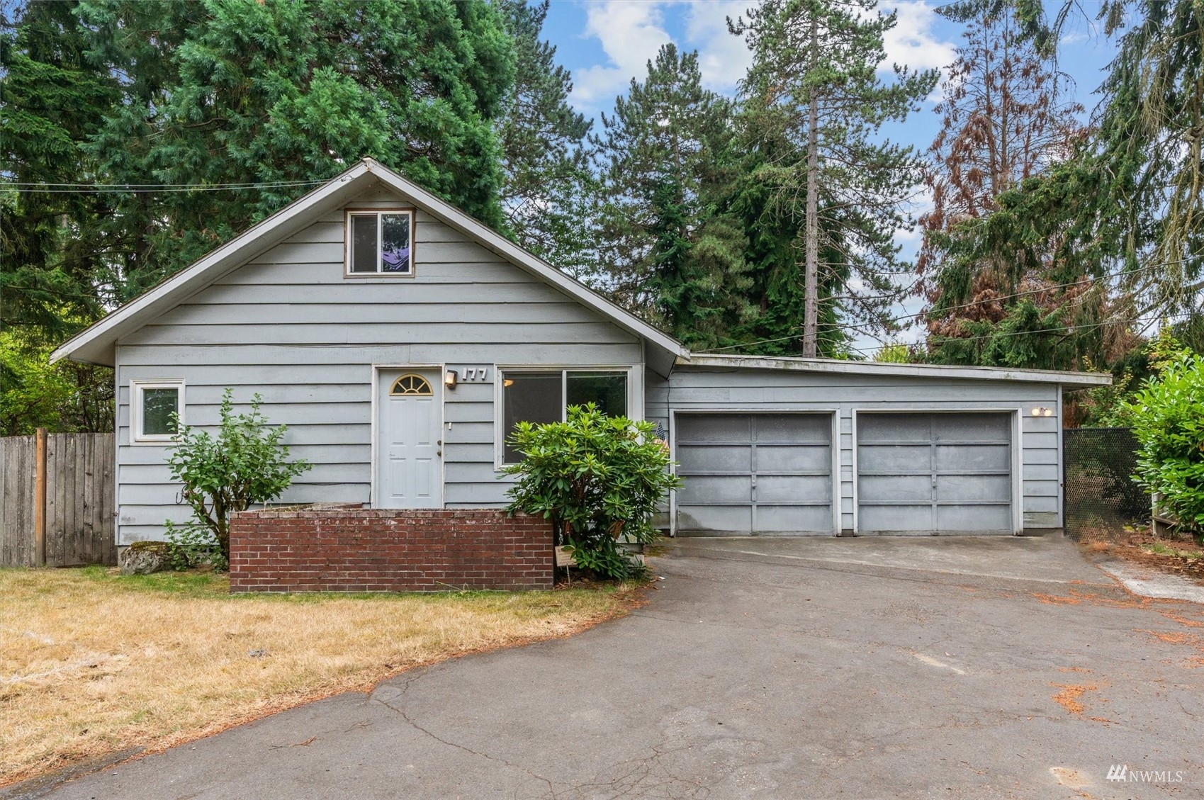 177 South Normandy Road Burien, WA 98148 - Photo 1 of 30 Gallery Image 1