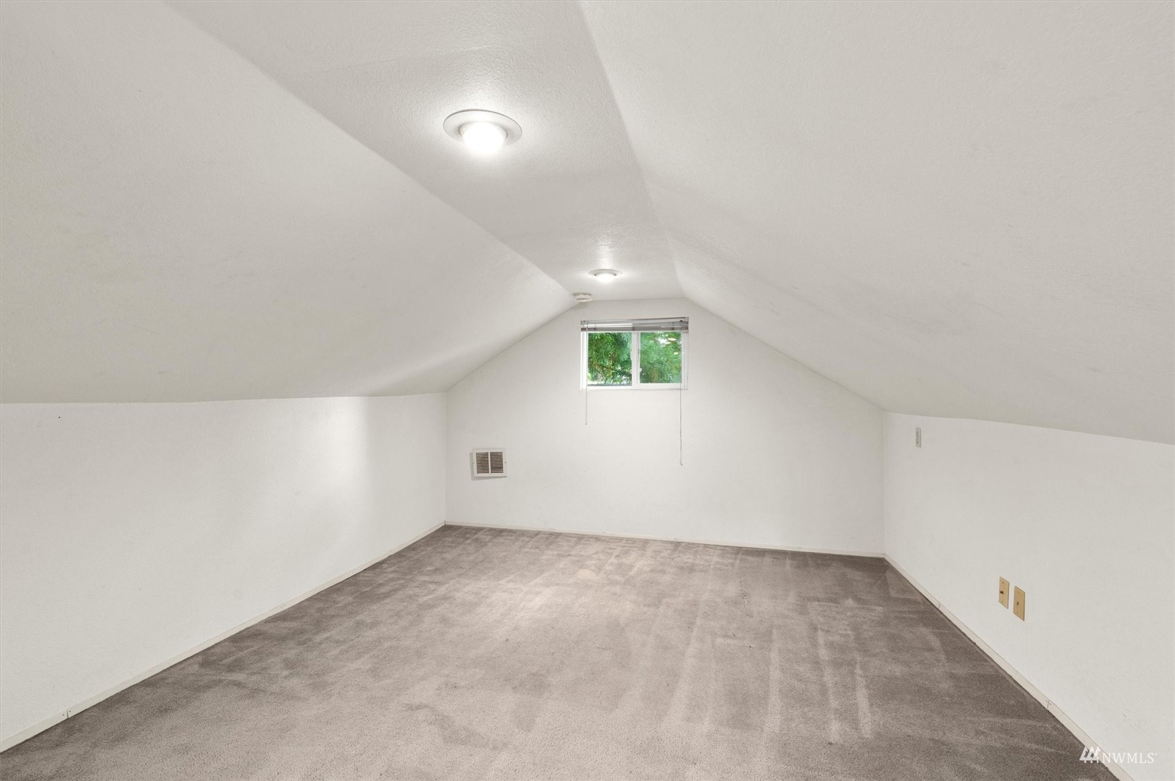 177 South Normandy Road Burien, WA 98148 - Photo 20 of 30 Gallery Image 20