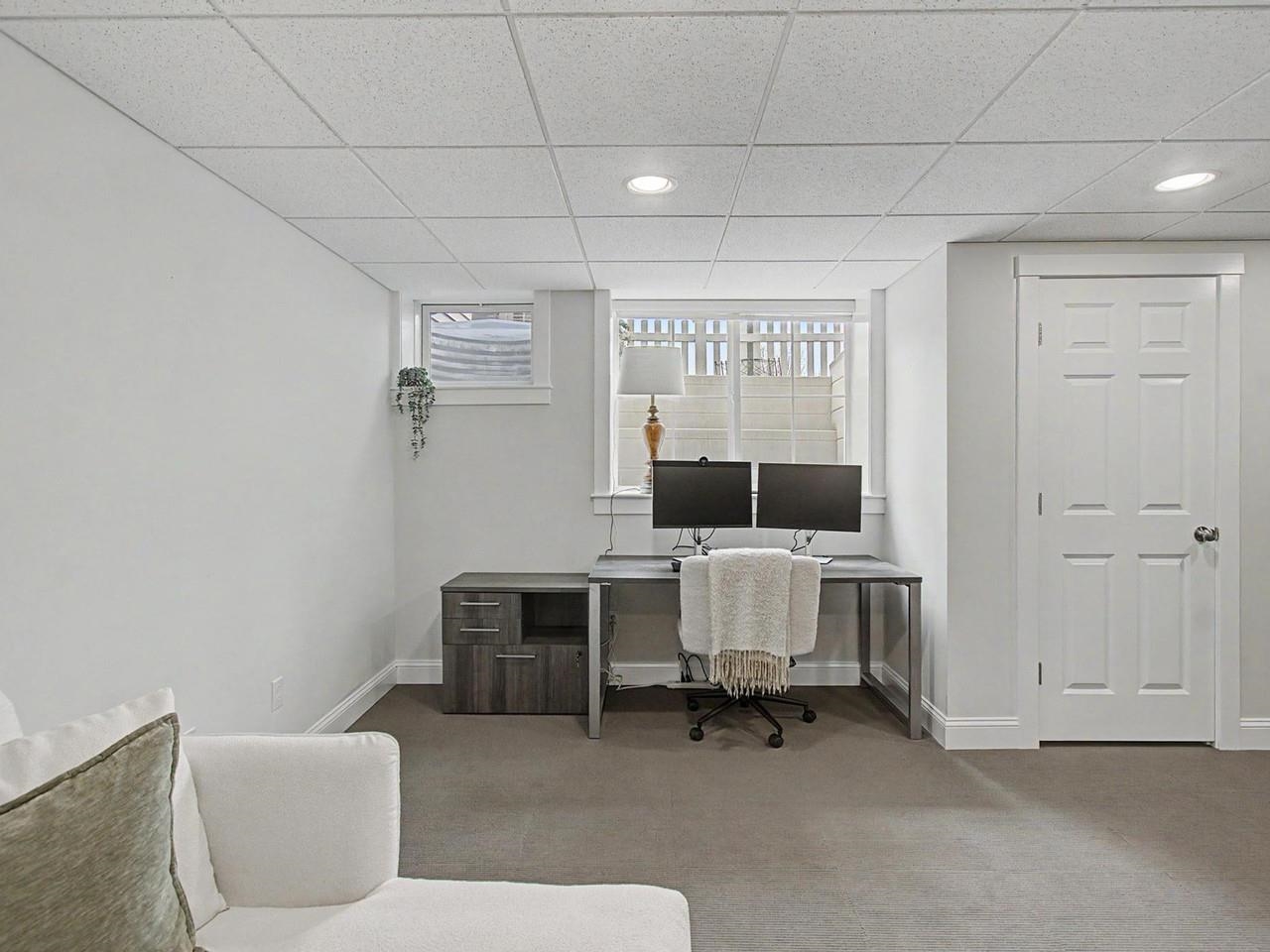 123 South Jefferson Road South Burlington, VT 05403 - Photo 32 of 35