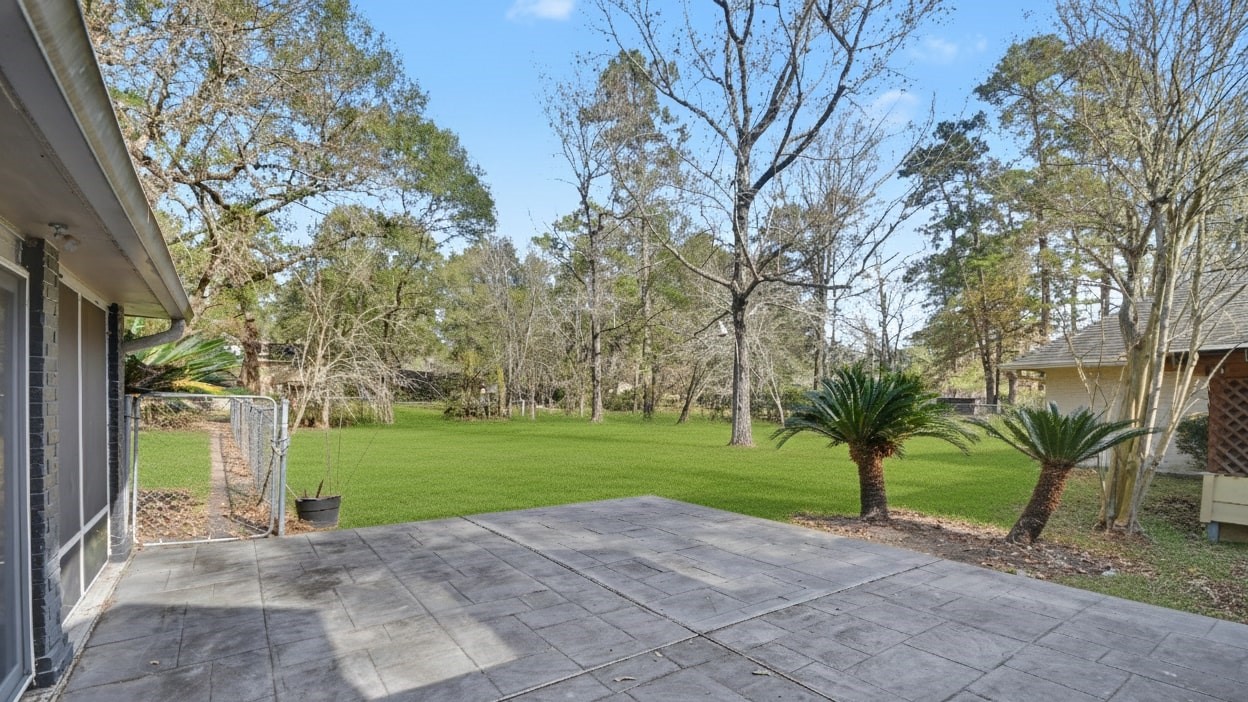 1431 Walnut Lane Houston, TX 77339 - Photo 41 of 44