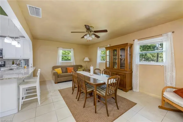 a view of a livingroom and dining room
