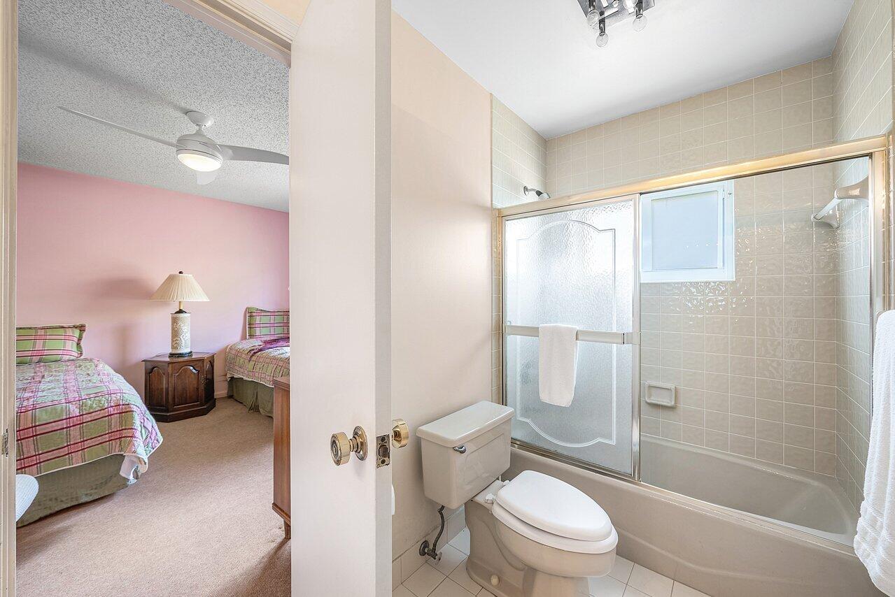 10215 Boca Woods Lane Boca Raton, FL 33428 - Photo 13 of 22 13