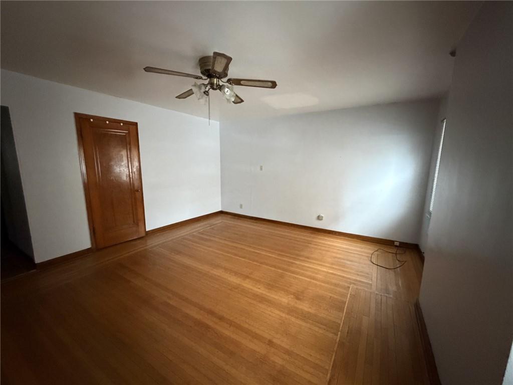 5839 Darlington Road, Unit 1 Pittsburgh, PA 15217 - Photo 7 of 18 a view of an empty room
