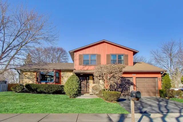 $530,000 | 549 Ridgewood Lane, Buffalo Grove, IL 60089