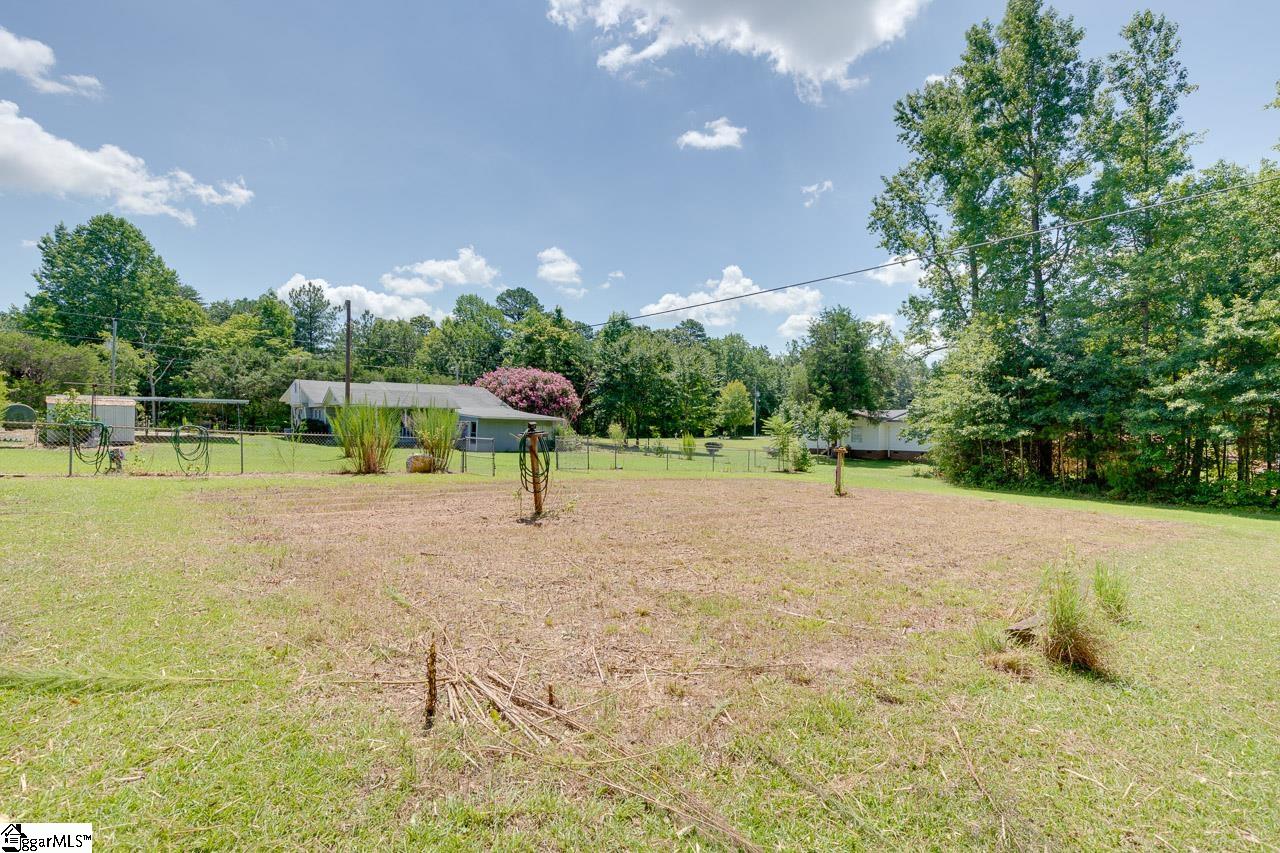 725 Arnold Branch Road Woodruff, SC 29388 - Photo 10 of 11
