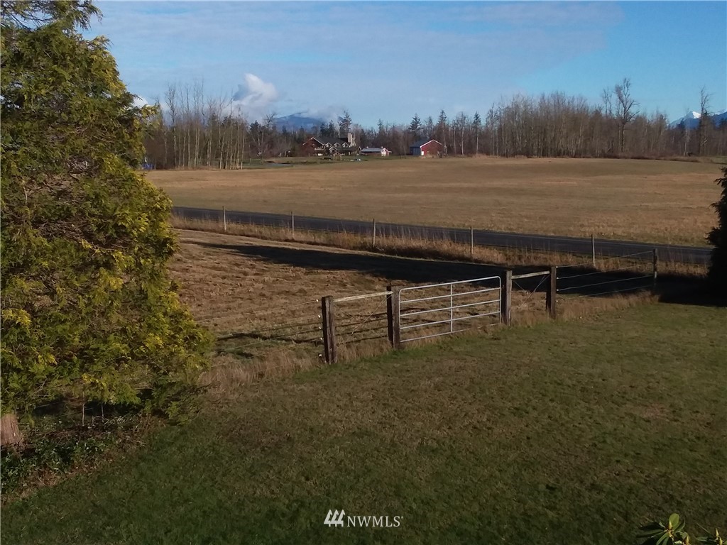8655 Trapline Road Everson, WA 98247 - Photo 23 of 25