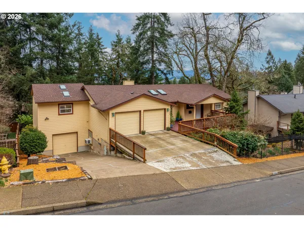 $775,000 | 2323 West 28th Avenue, Eugene, OR 97405