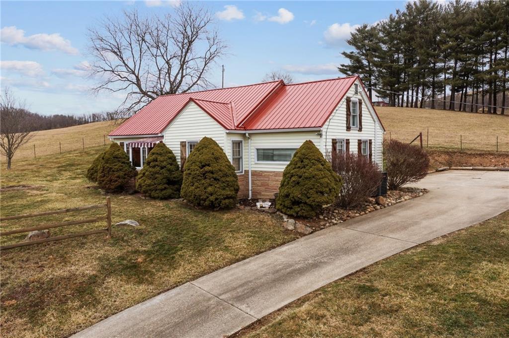 500 North Eighty Eight Road Carmichaels, PA 15320 - Photo 2 of 22 Gallery Image 2