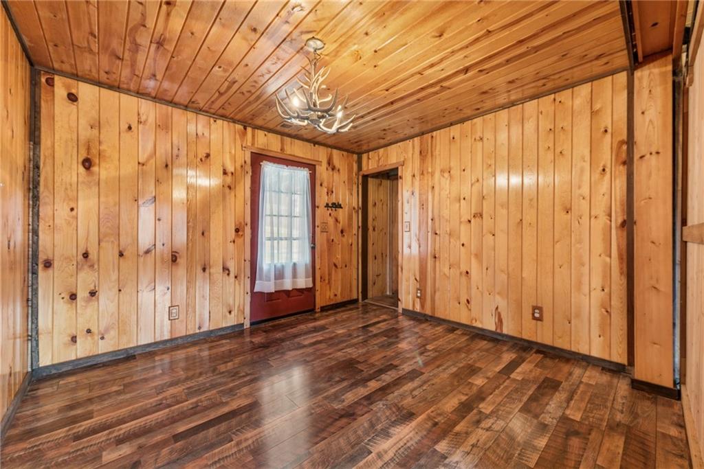 500 North Eighty Eight Road Carmichaels, PA 15320 - Photo 10 of 22 Living/dining