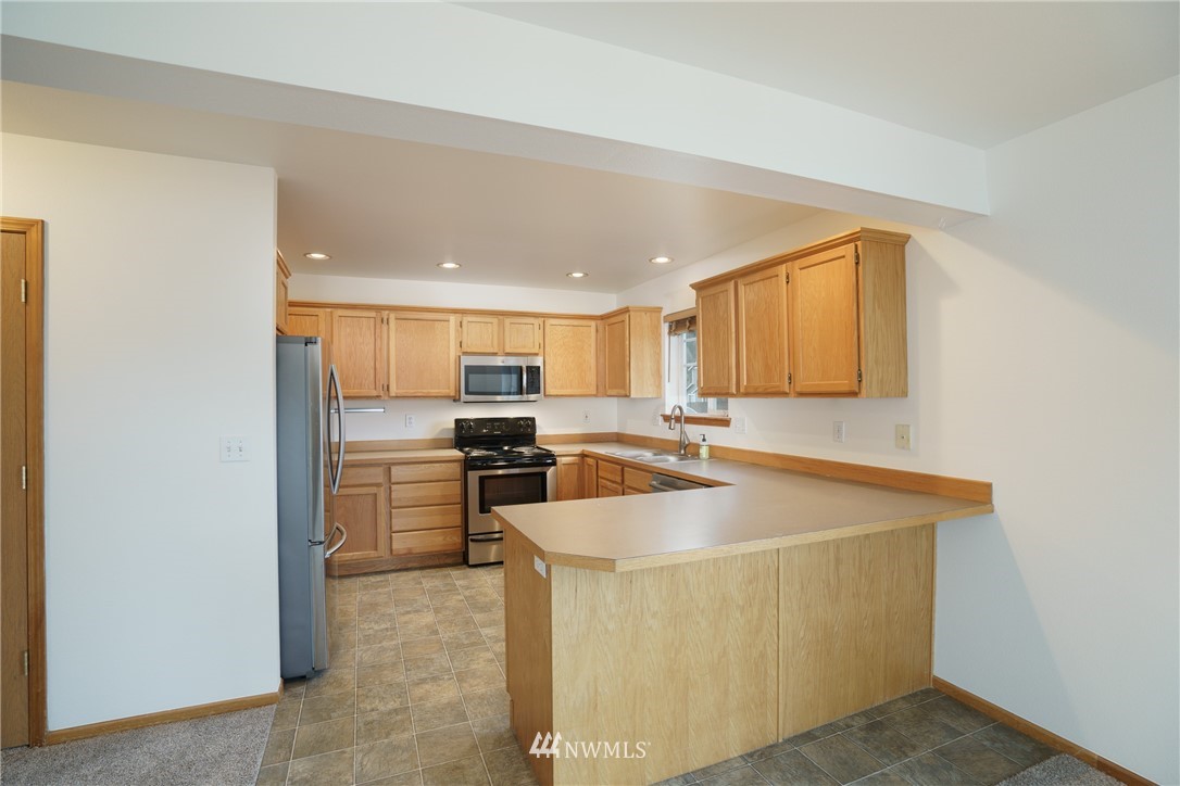 2219 Riley Road Mount Vernon, WA 98274 - Photo 16 of 28 Gallery Image 16
