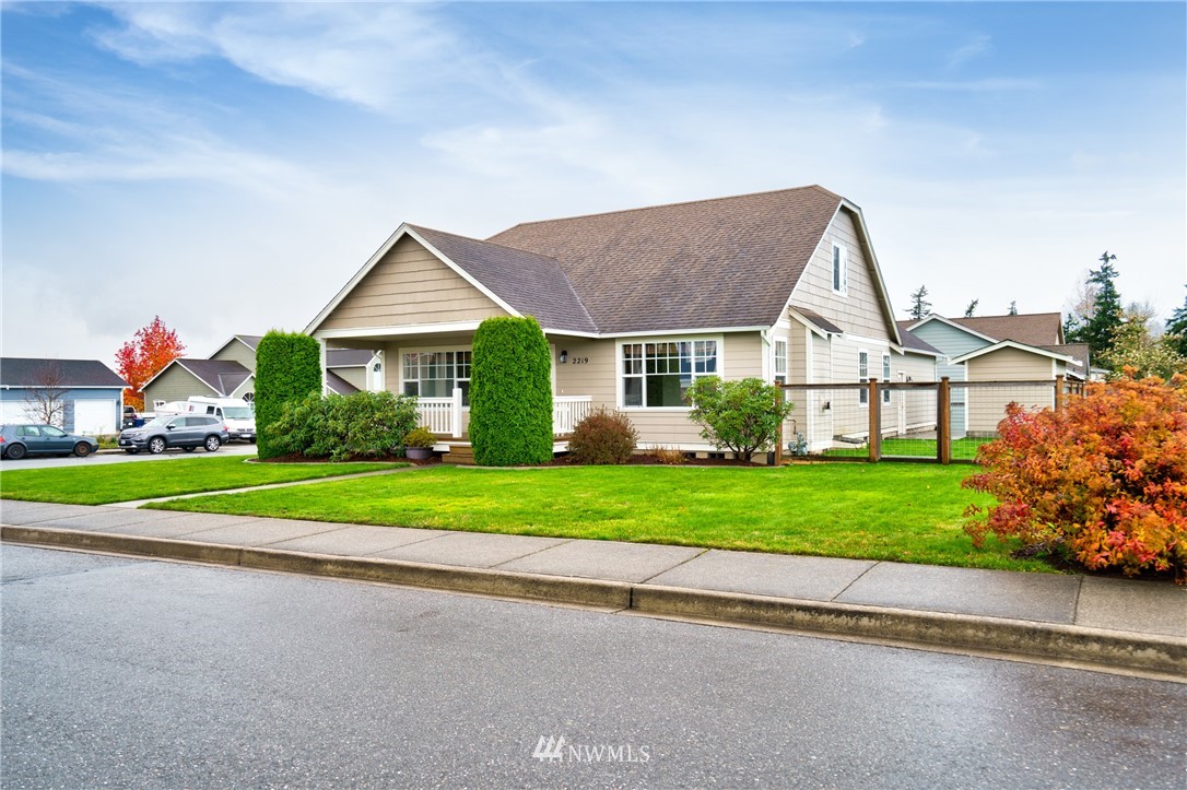 2219 Riley Road Mount Vernon, WA 98274 - Photo 3 of 28 Gallery Image 3