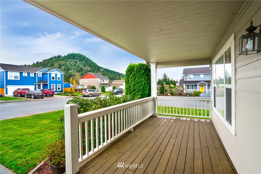 2219 Riley Road Mount Vernon, WA 98274 - Photo 6 of 28 Gallery Image 6