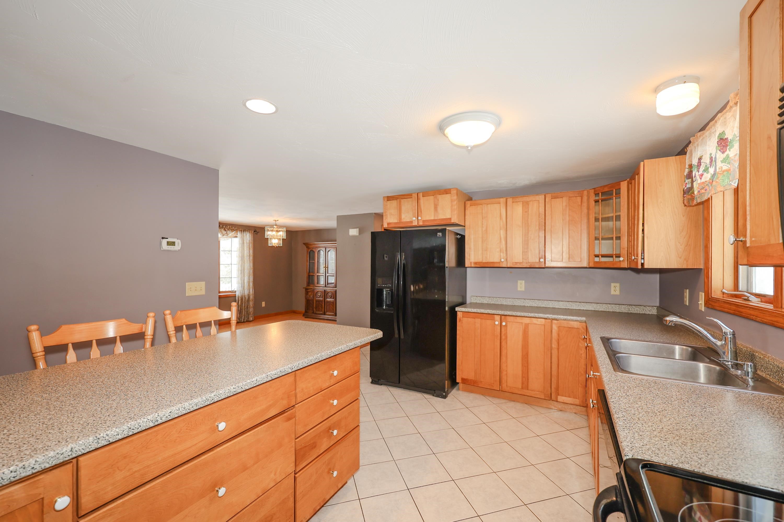 70 Labree Road New Boston, NH 03070 - Photo 14 of 38