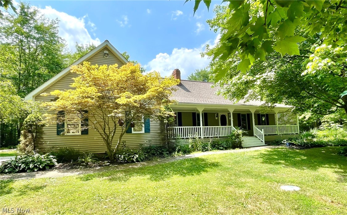 19130 Brookfield Road Chagrin Falls, OH 44023 - Photo 1 of 26