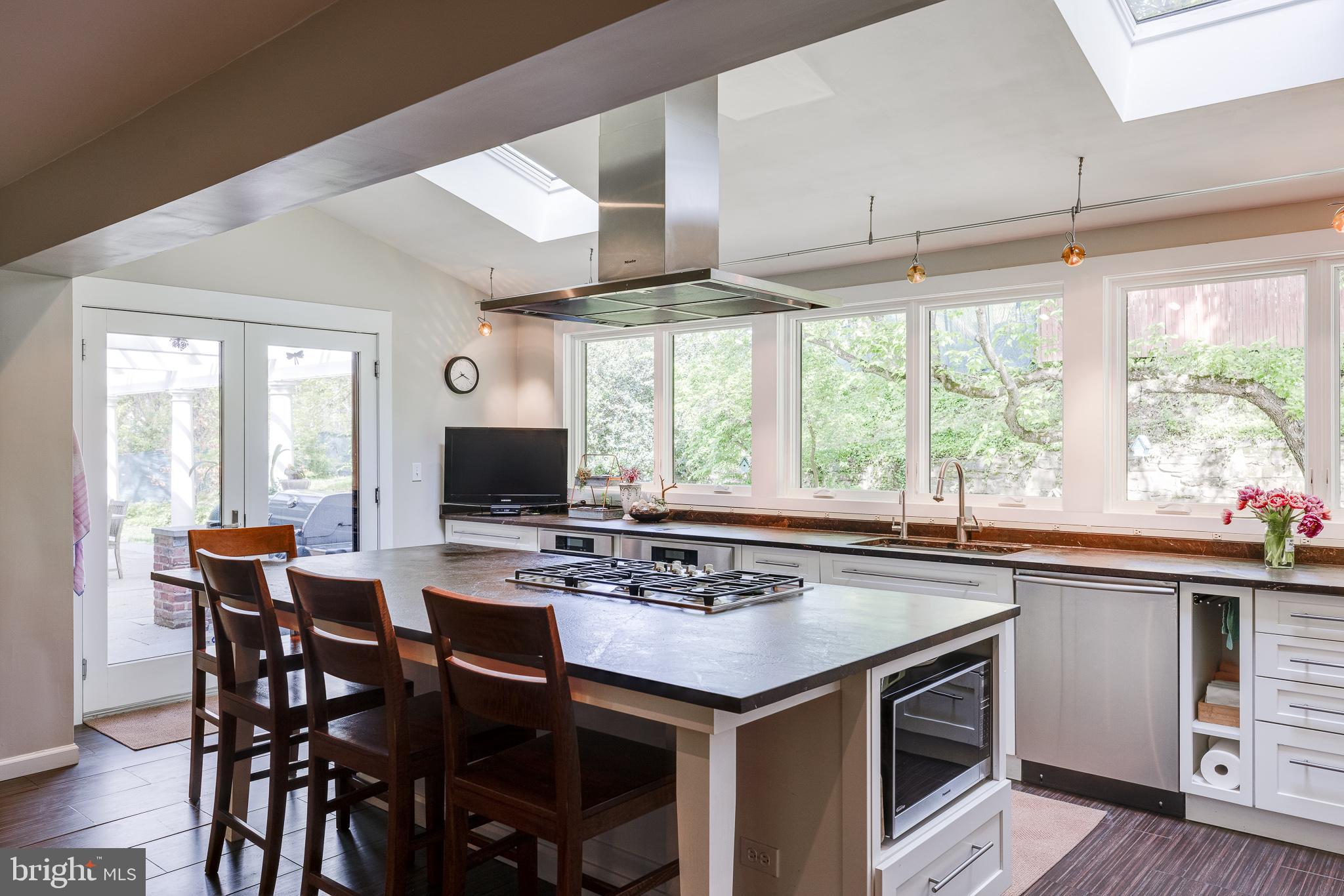 2015 Stone Ridge Lane Villanova, PA 19085 - Photo 21 of 67